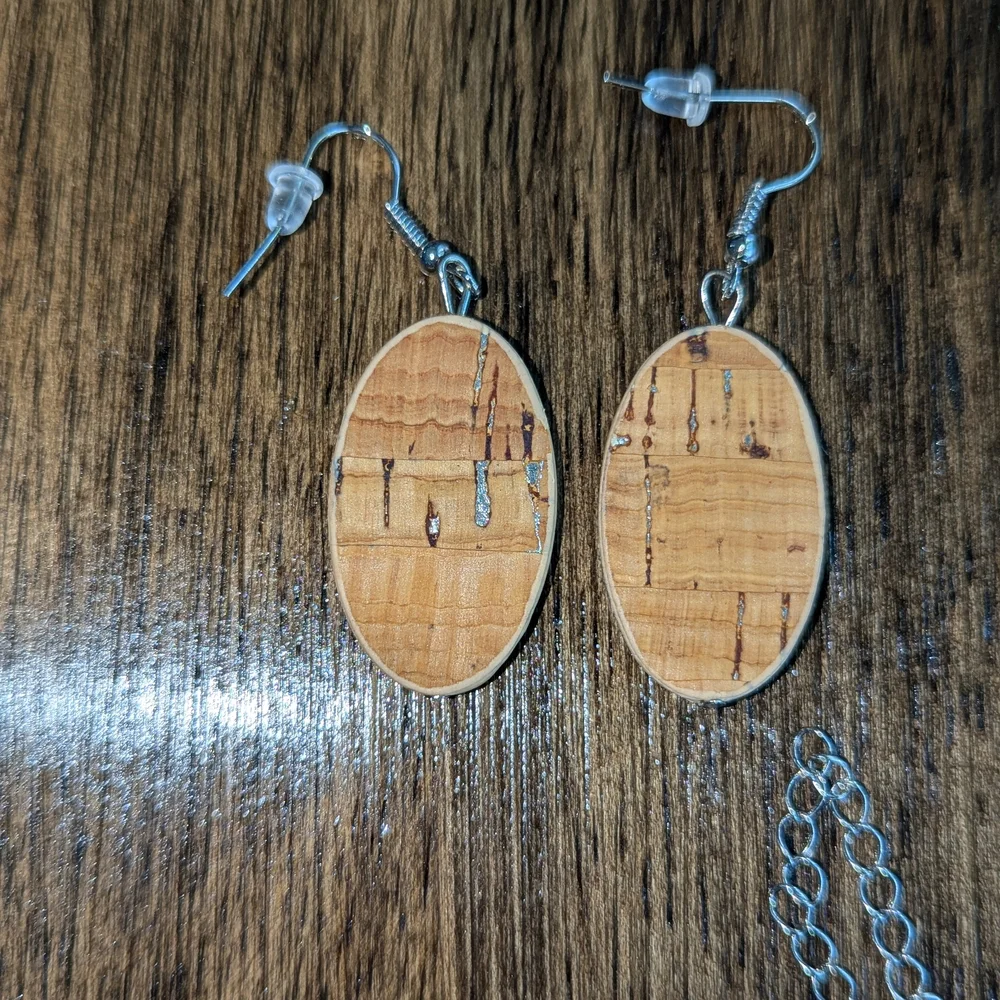Paparazzi Natural Cork and Black‎ Necklace